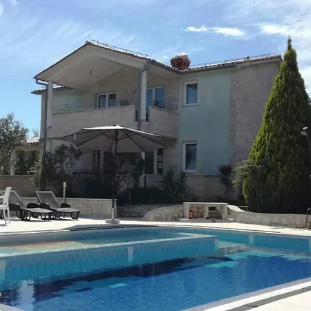 Majmajola Holiday home *